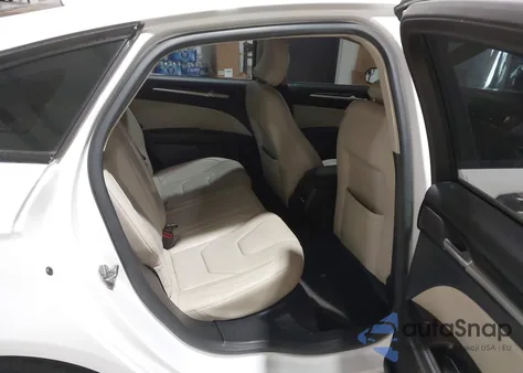 2017 Ford Fusion Titanium из США, поврежденный, VIN 3FA6P0K92HR146483